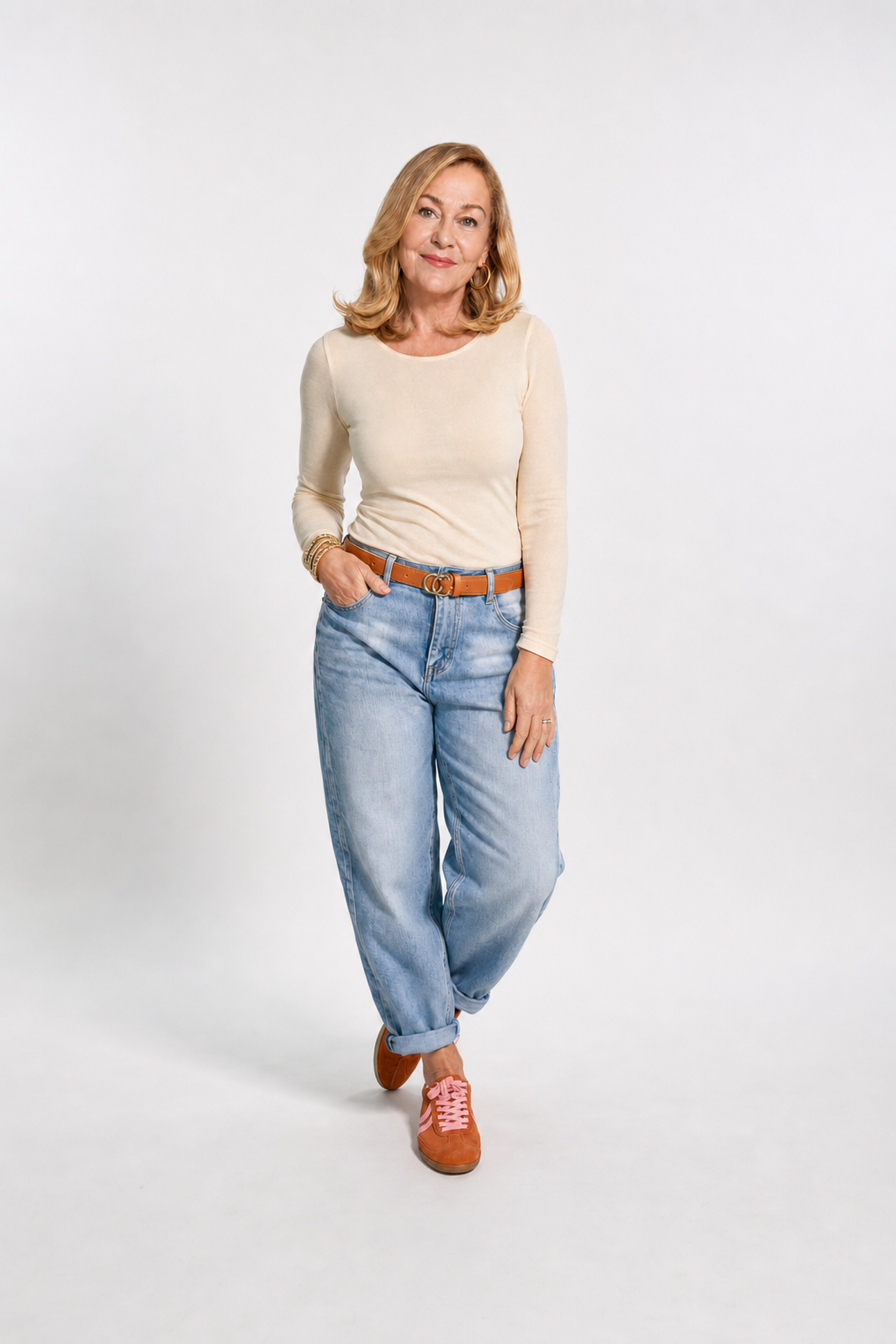 Top Cleo