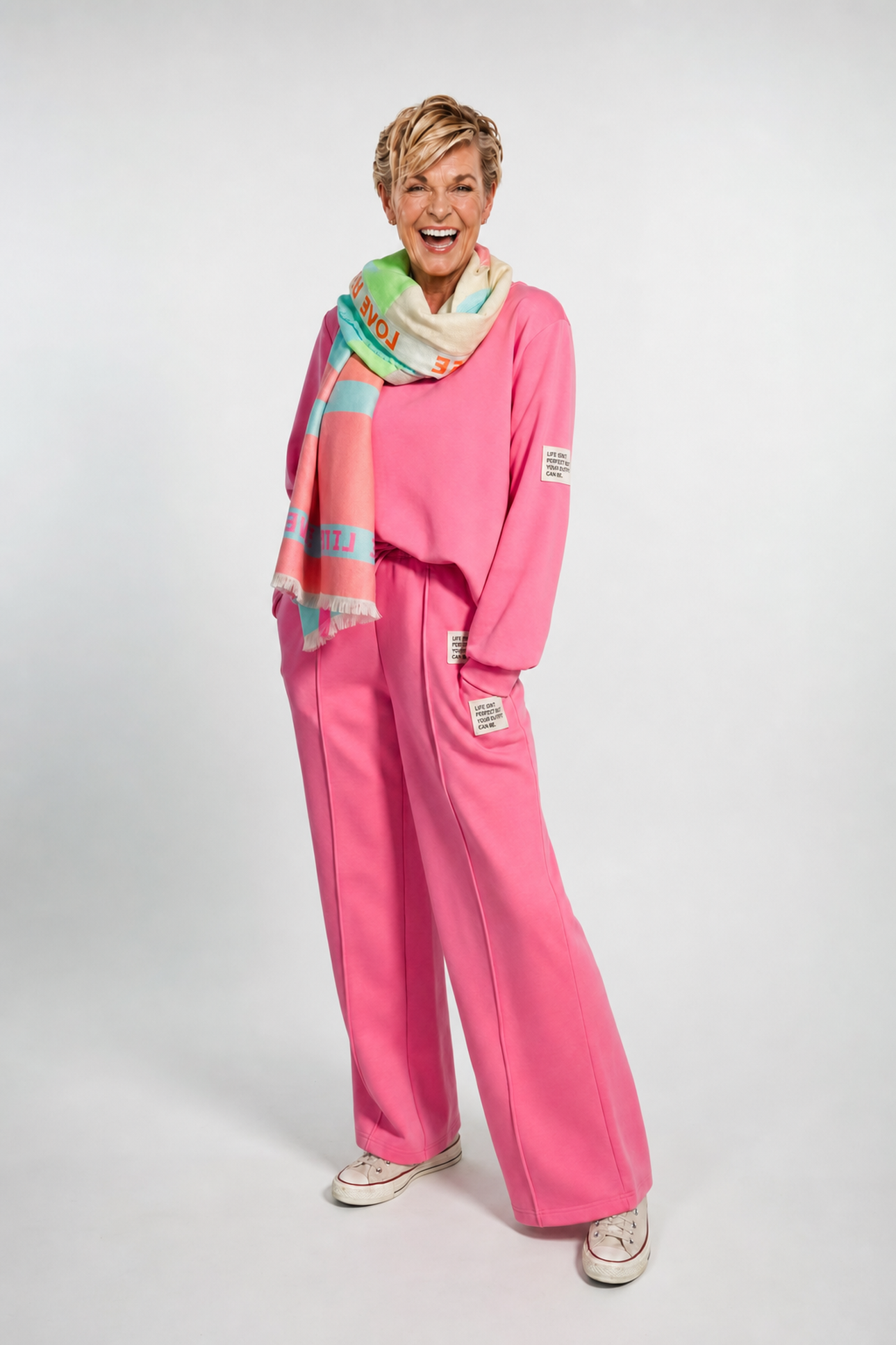 Shawl Happy